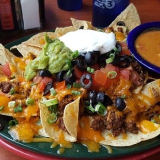 Full Macho Nachos